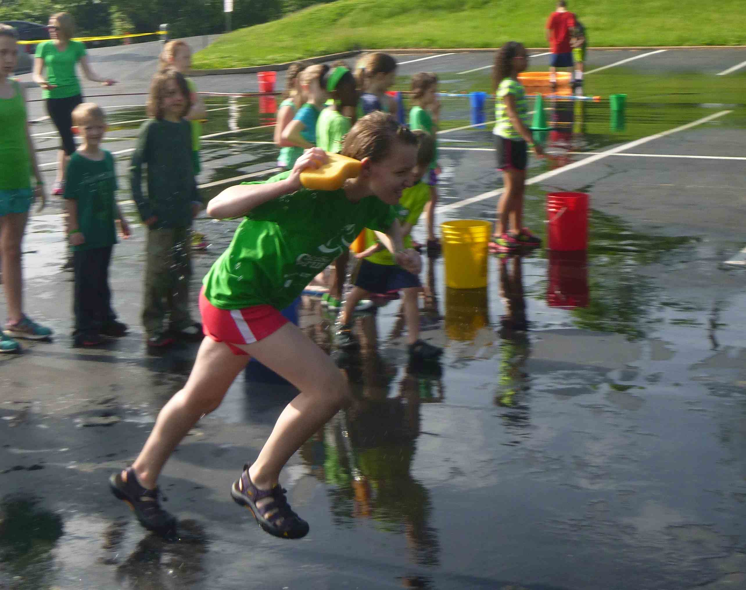 2015-05-15 Field Day Cate Sponge Relay.jpg